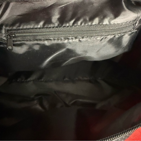 Walt Disney World Mickey Mouse 1971 Red Black Duffle‎ Tote Gym Travel Bag - Picture 11 of 15